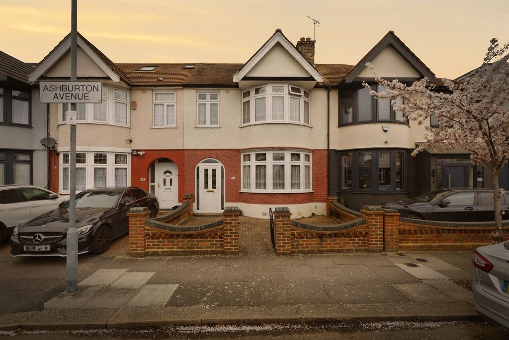 Property photo 1 of 18