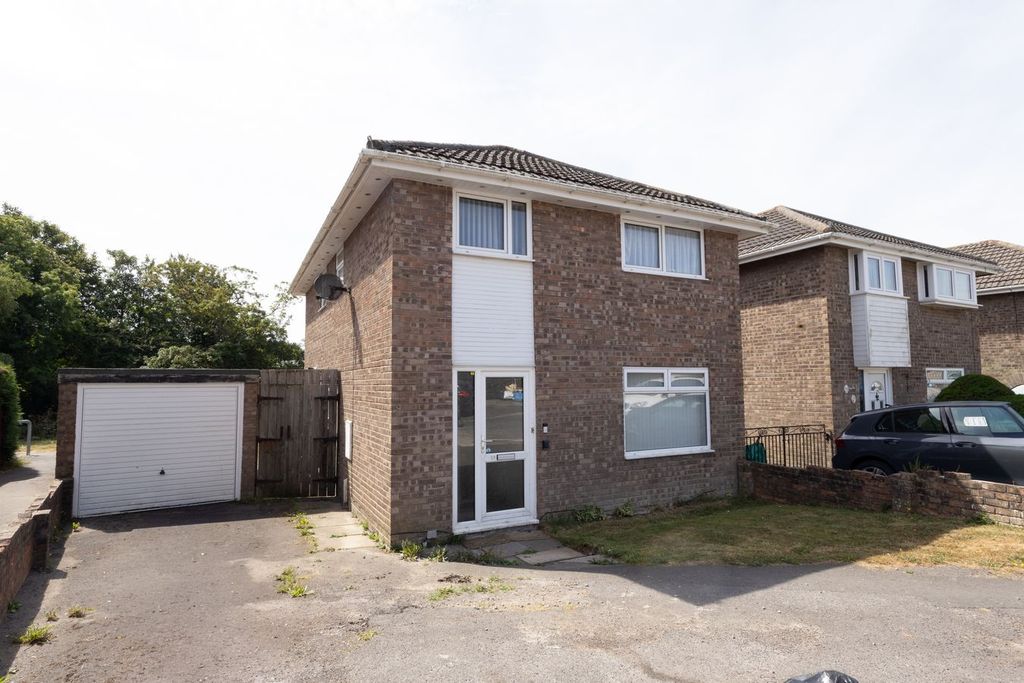 Property photo 1 of 19