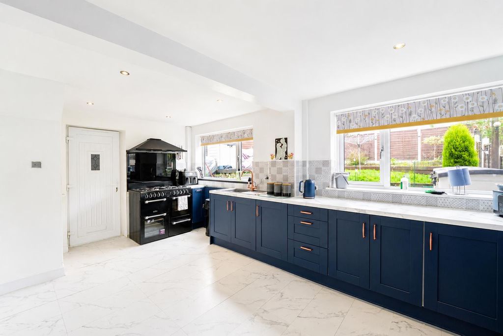 Property photo 1 of 20 Eba2F88B-901F-463F-8E29-130244A4A782.Png