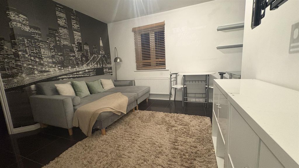 Property photo 3 of 6 Img_5279.Jpg