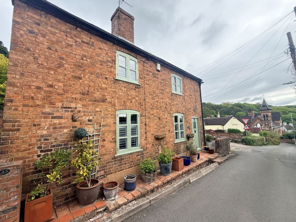 Property photo 3 of 32