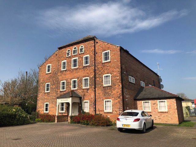 Property photo 1 of 1