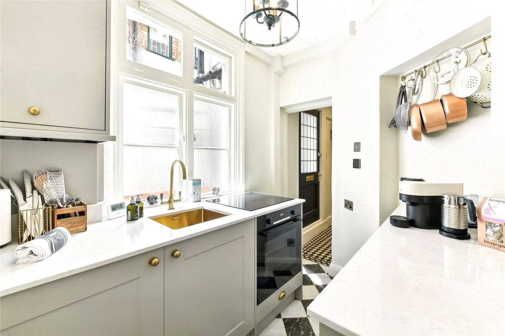 Property photo 2 of 7 Picture No. 02