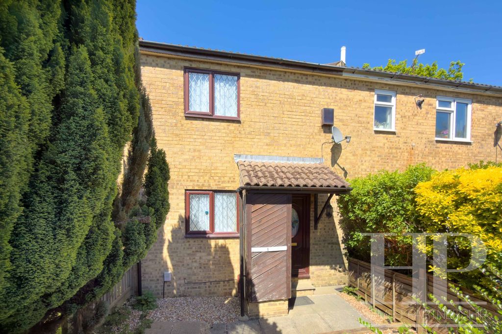 Property photo 1 of 16