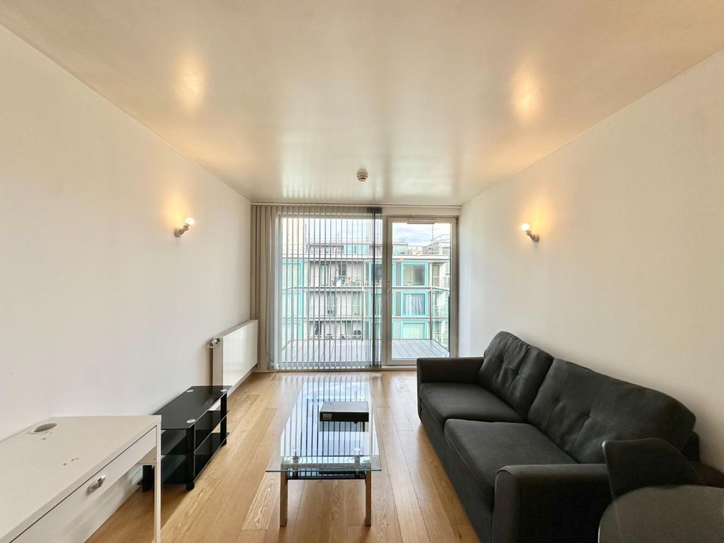 Property photo 3 of 8 Img_2496.Jpg