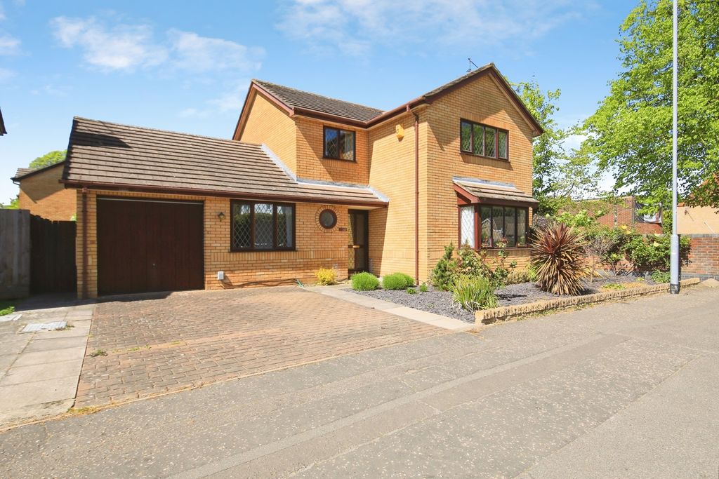 Property photo 1 of 18 Pbox-Img.Jpg
