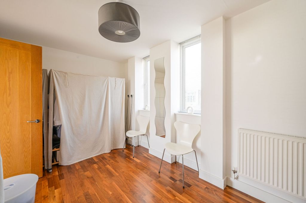 Property photo 1 of 29