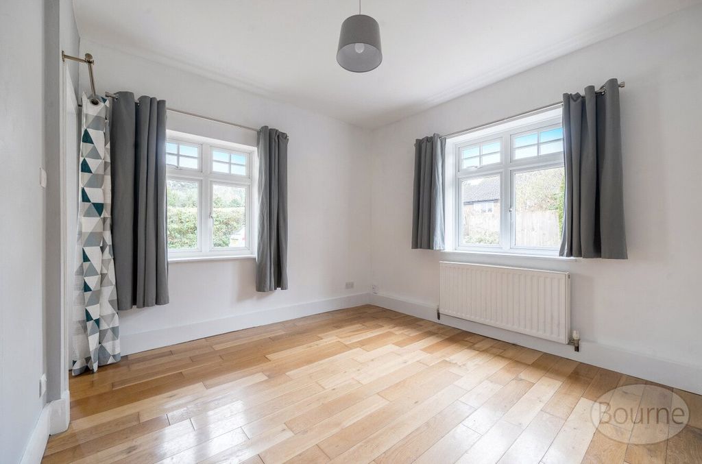 Property photo 2 of 7 Picture No. 08