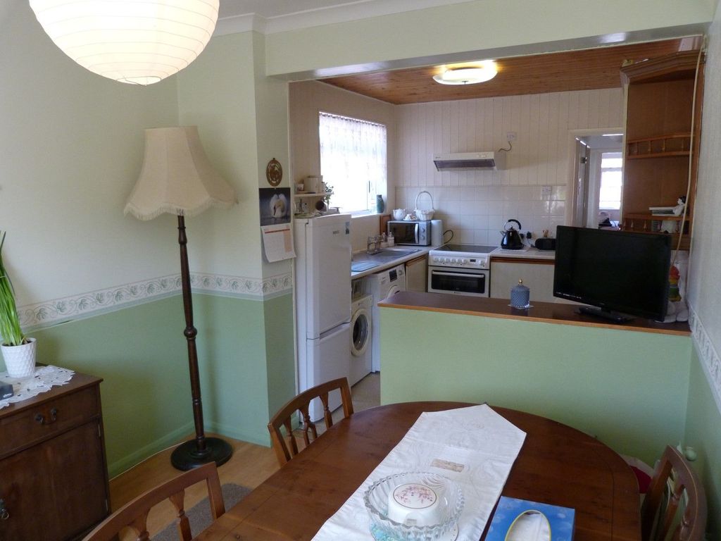 Property photo 3 of 10 Photograph 3