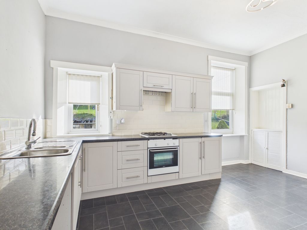 Property photo 2 of 22 Cam05526G0-Pr0091-Still006