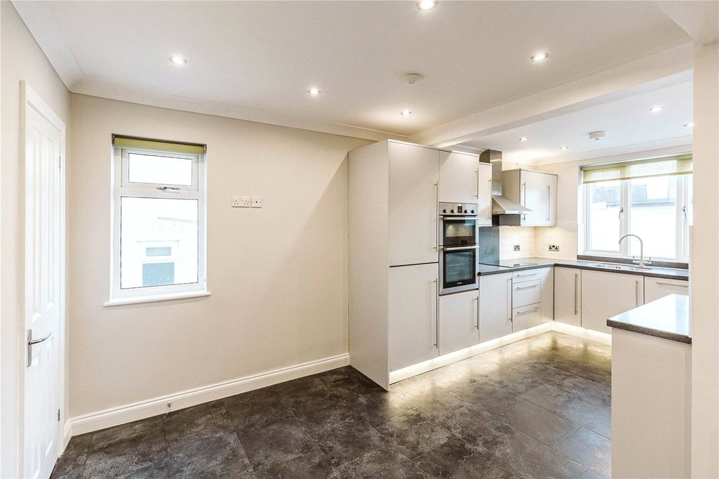 Property photo 1 of 15 Picture No. 22