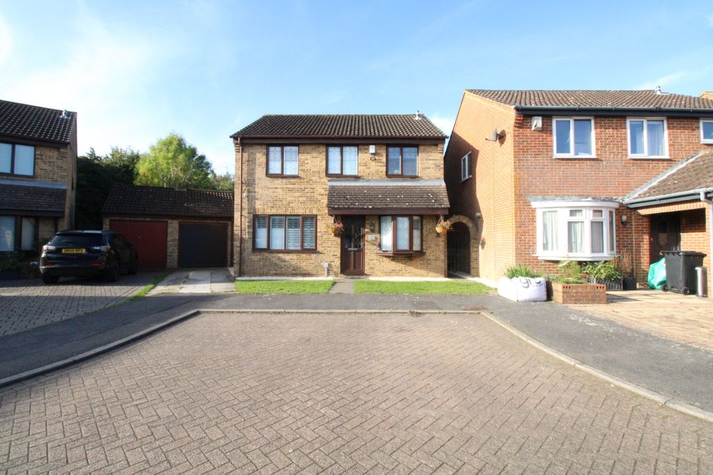 Property photo 1 of 23