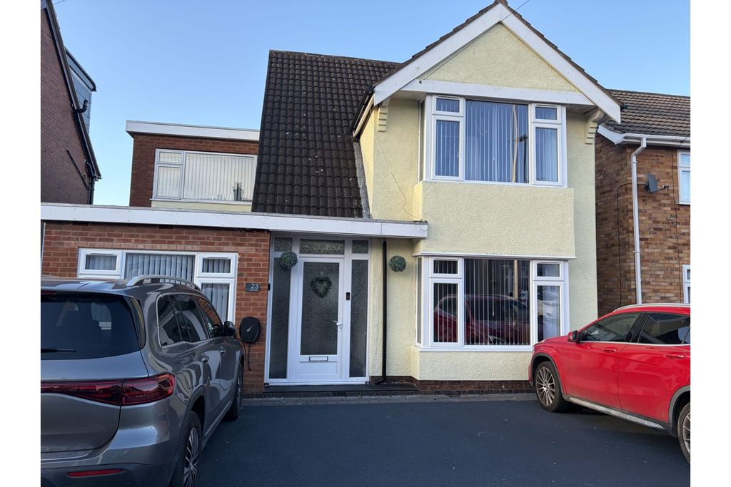 Property photo 1 of 13
