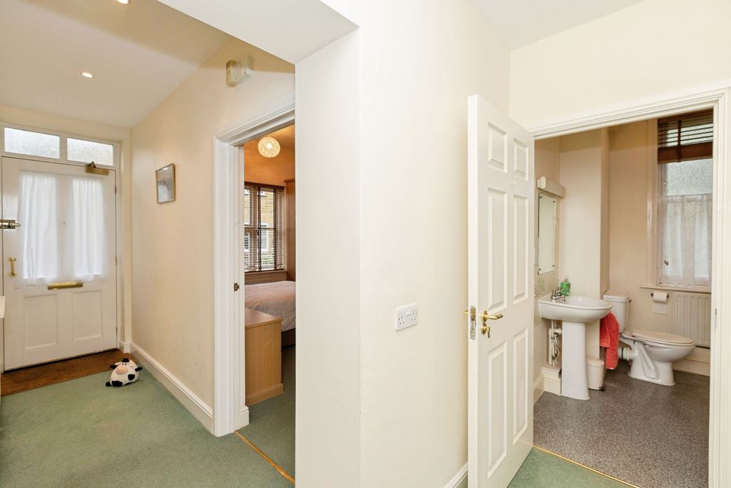 Property photo 3 of 19 Pbox-Img.Jpg