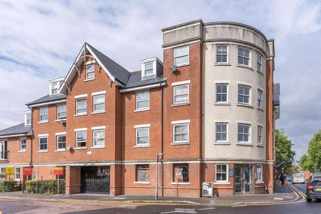 Property photo 1 of 7 Picture 1