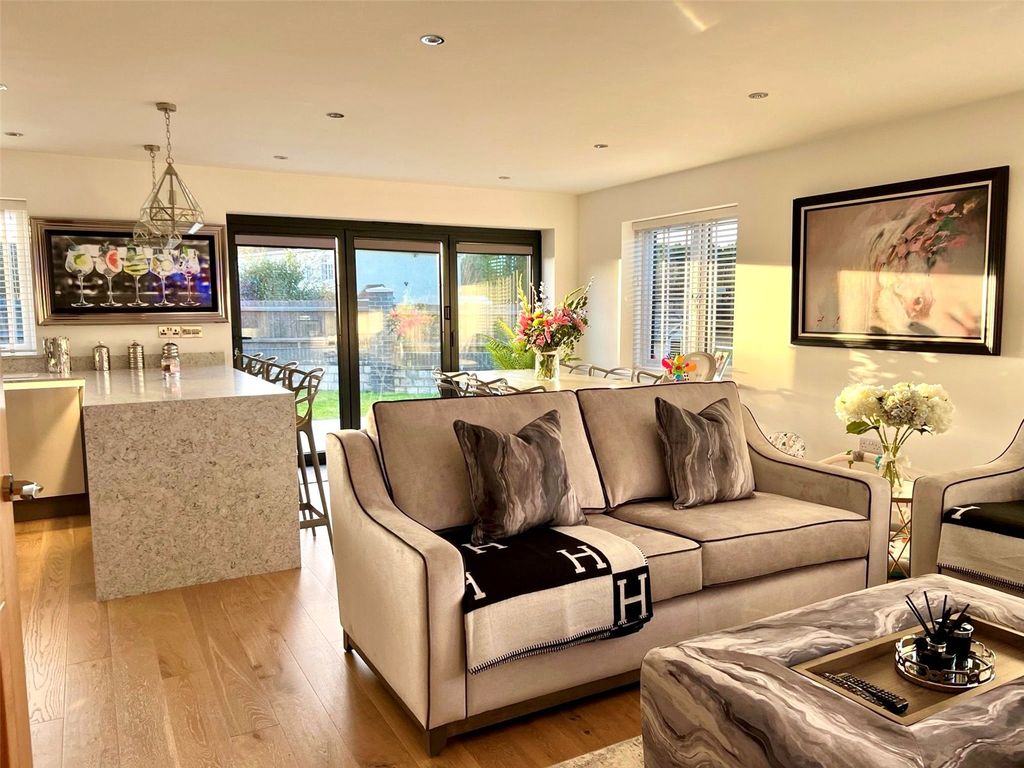 Property photo 3 of 13 Picture No. 07