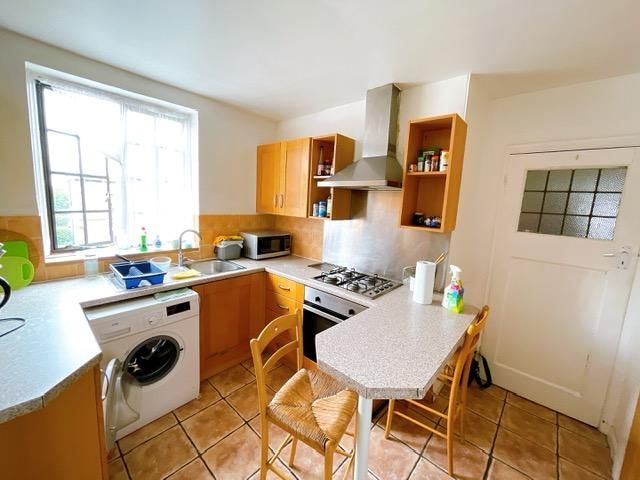 Property photo 3 of 4