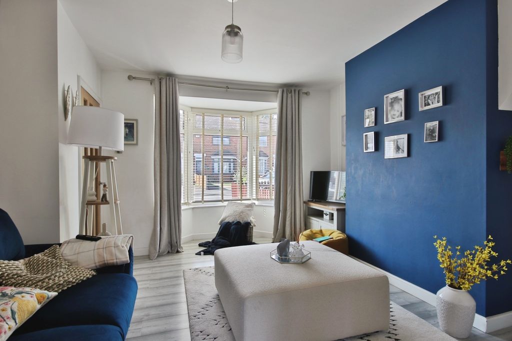Property photo 3 of 12 4343336