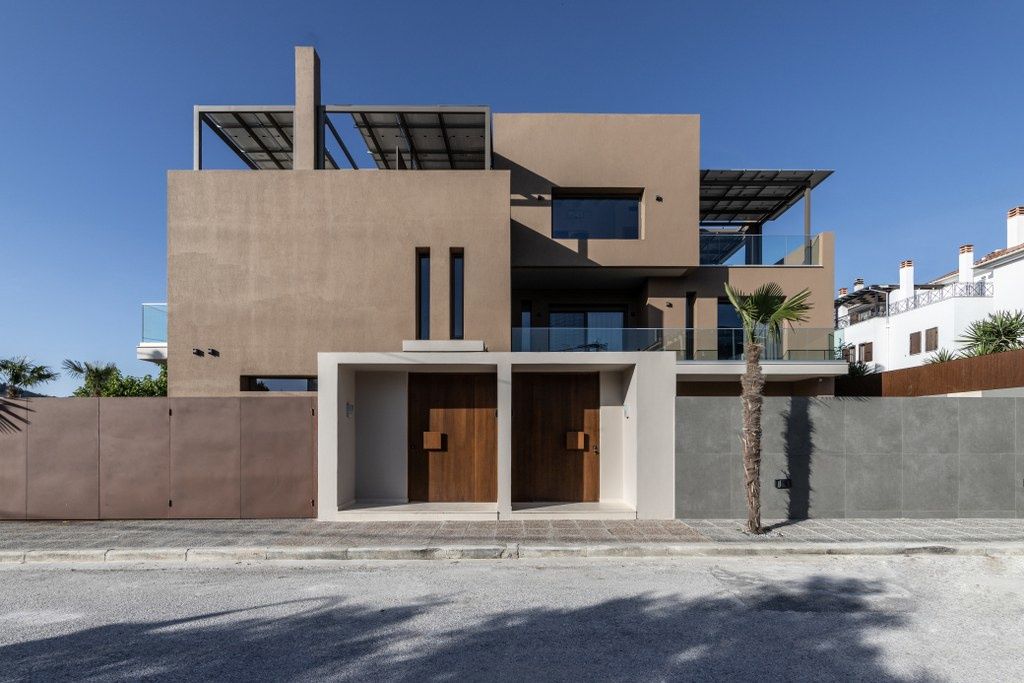 Property photo 2 of 30