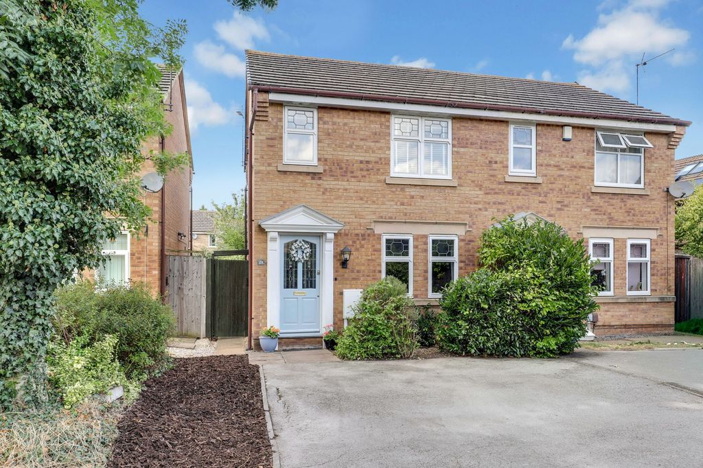Property photo 1 of 16