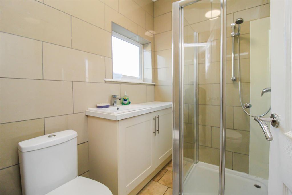 Property photo 2 of 6 Shower Room