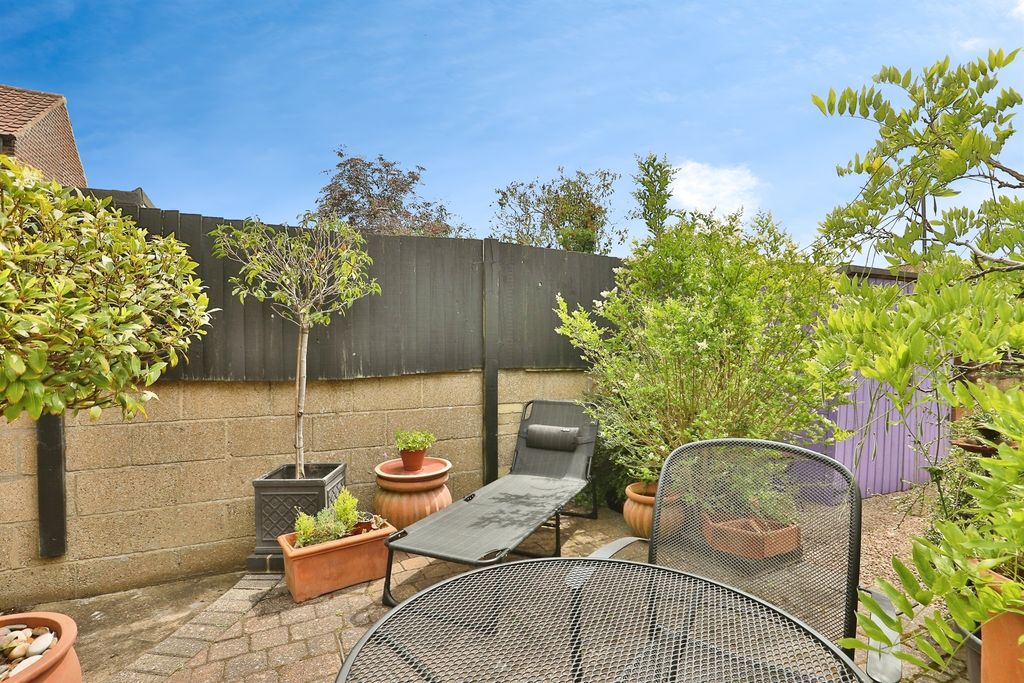 Property photo 2 of 14