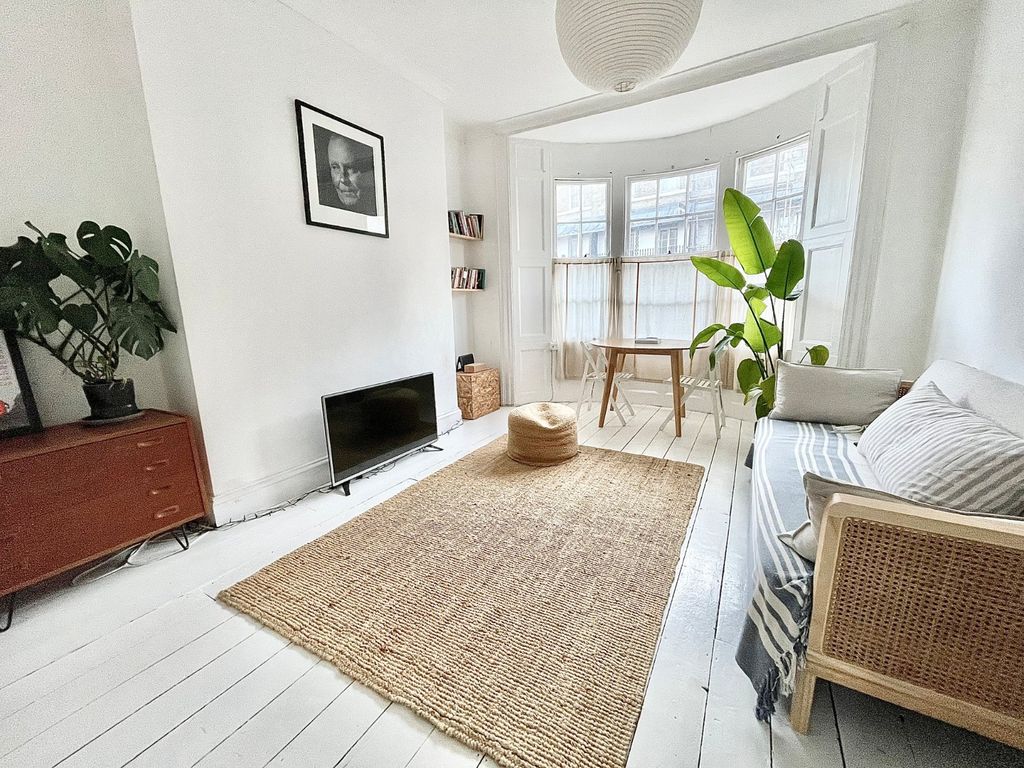 Property photo 2 of 7 Picture 2