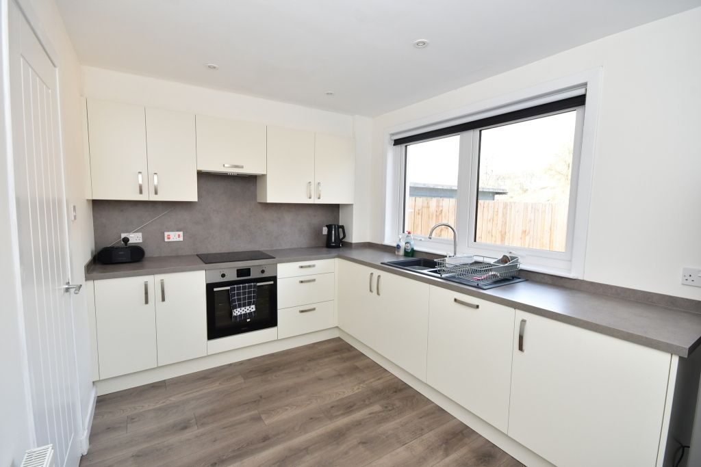 Property photo 3 of 12 Photo