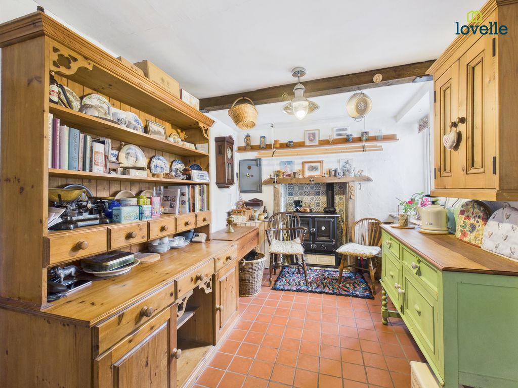 Property photo 3 of 22