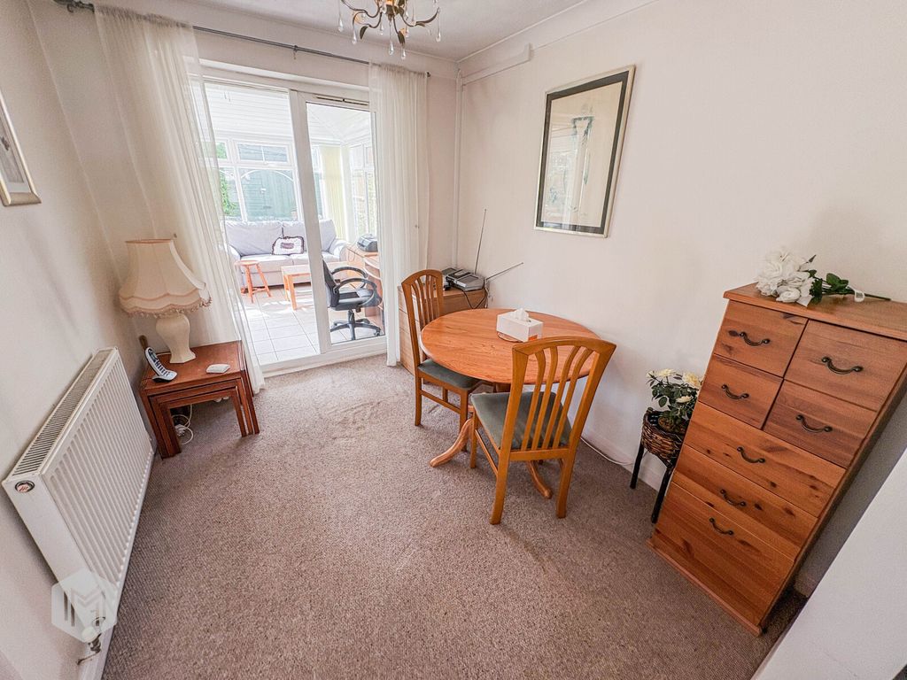 Property photo 3 of 20 Picture No. 12