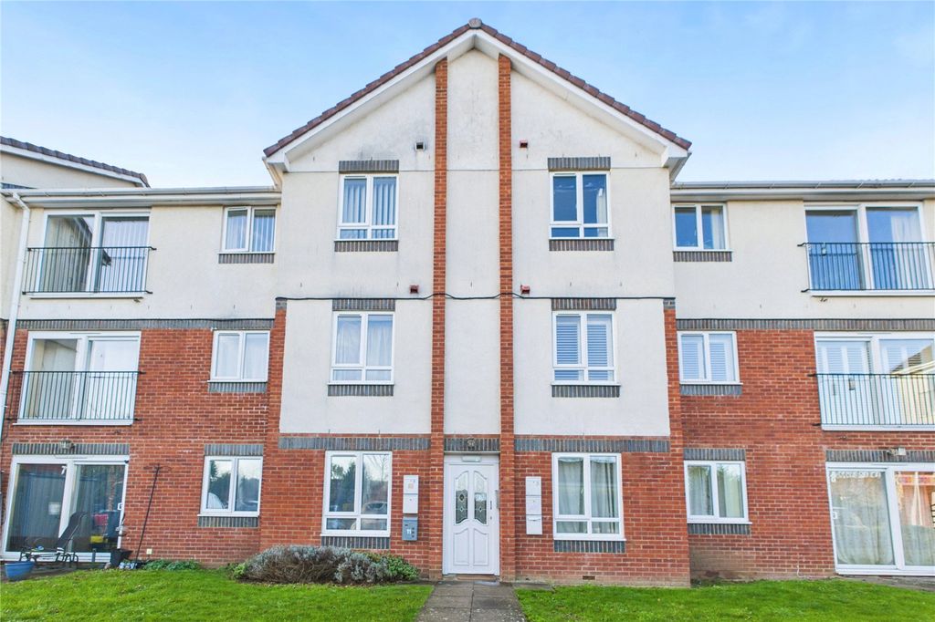 Property photo 1 of 19 Picture No. 20