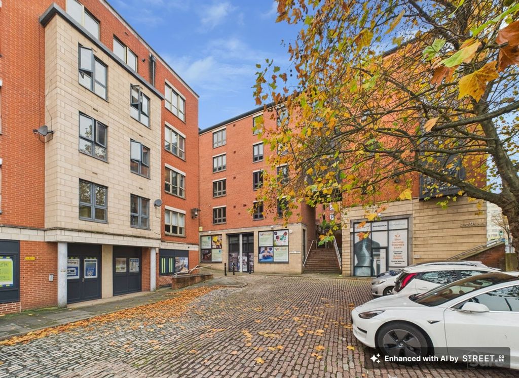 Property photo 1 of 11 External