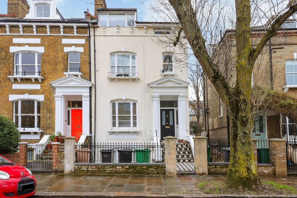 Property photo 2 of 4