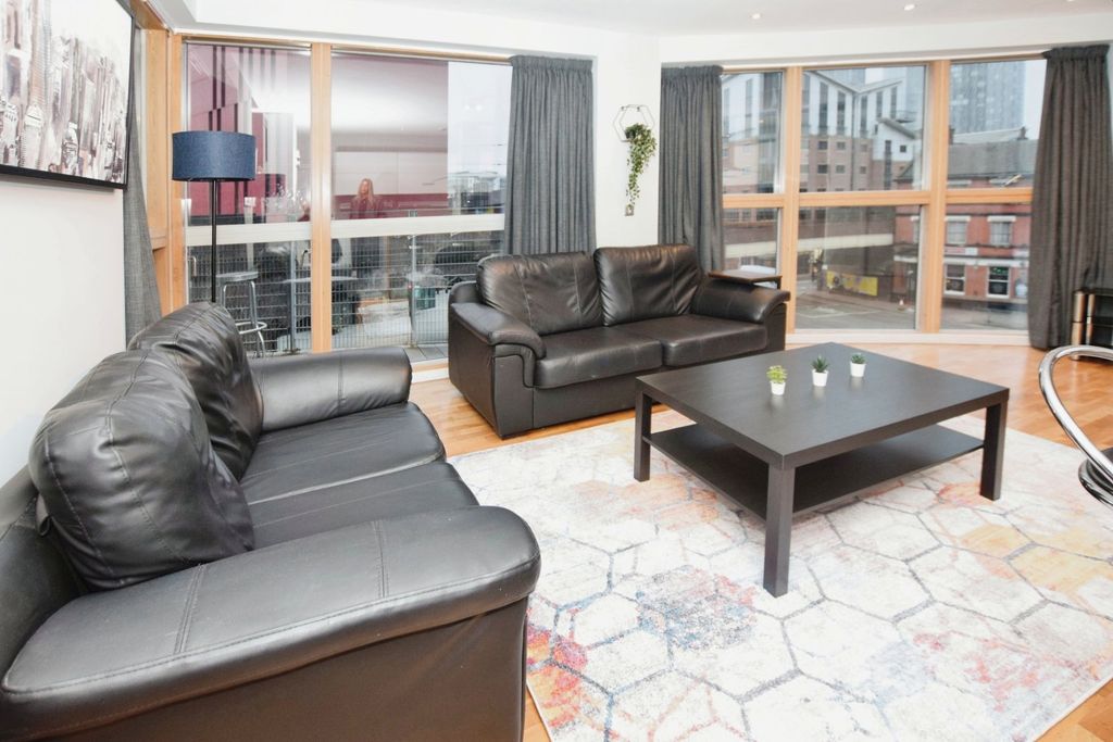 Property photo 3 of 21 Picture No. 37