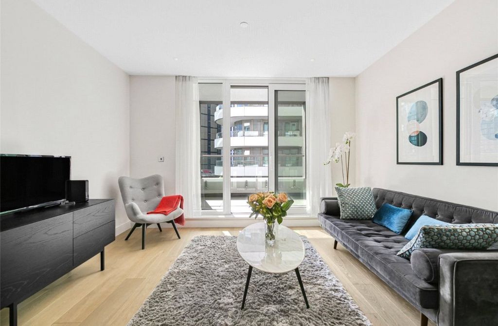 Property photo 3 of 14 Picture No. 01