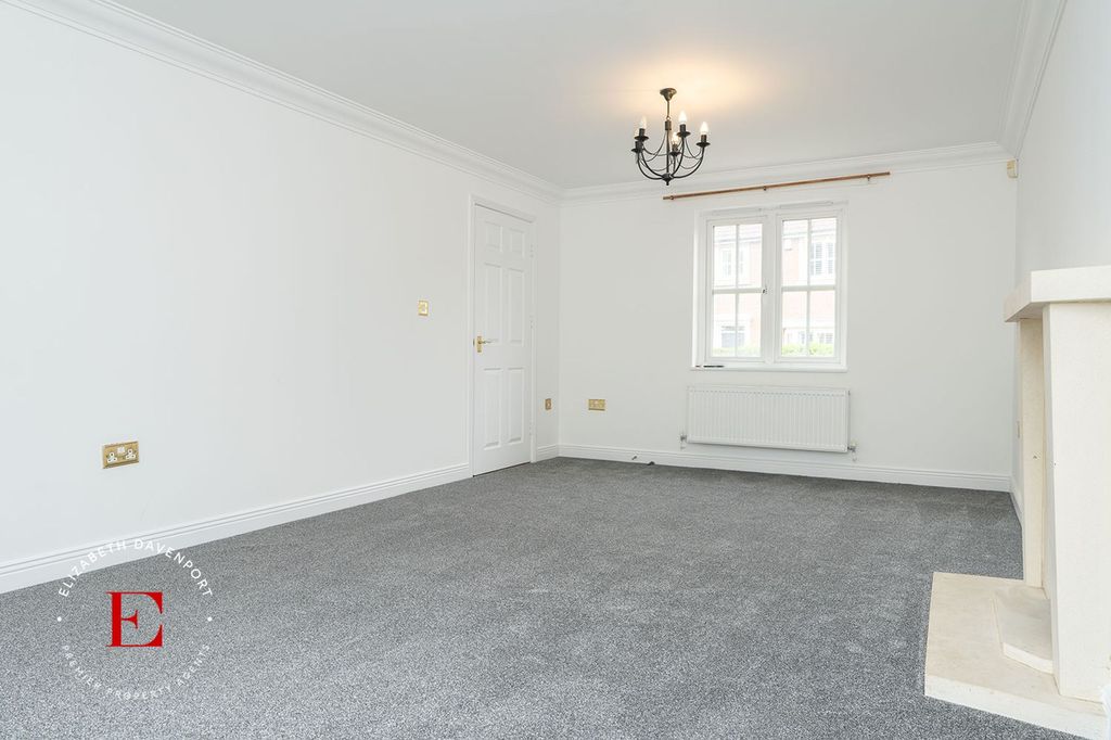 Property photo 3 of 28