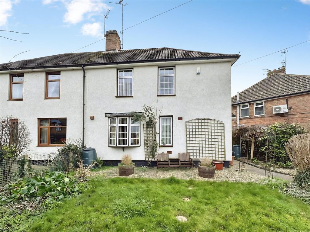 Property photo 1 of 17 Front