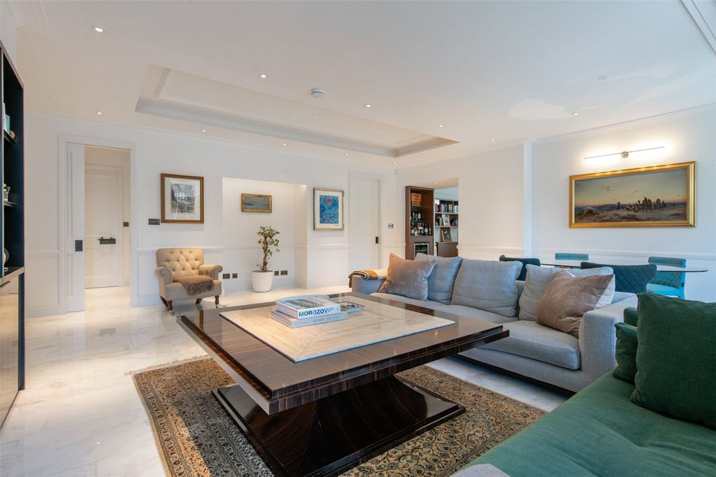 Property photo 3 of 14 Reception Room