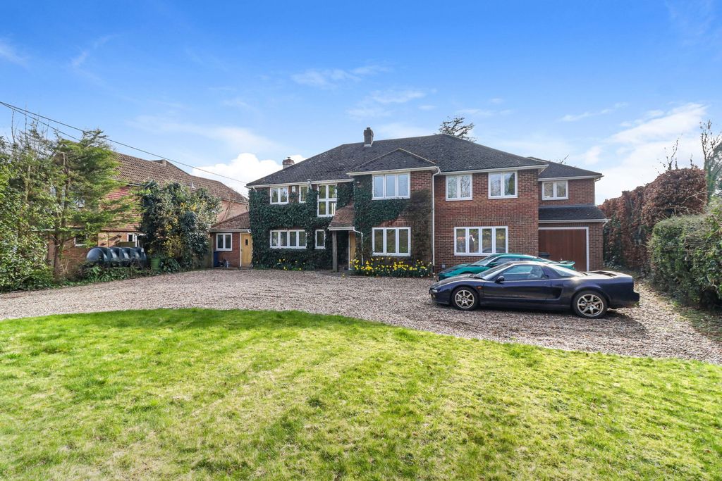 Property photo 1 of 33
