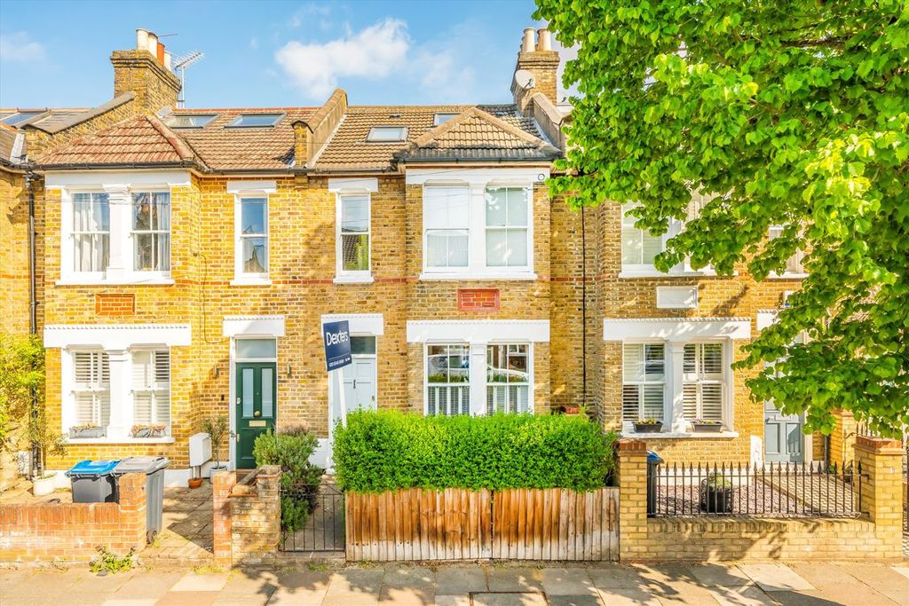 Property photo 1 of 7