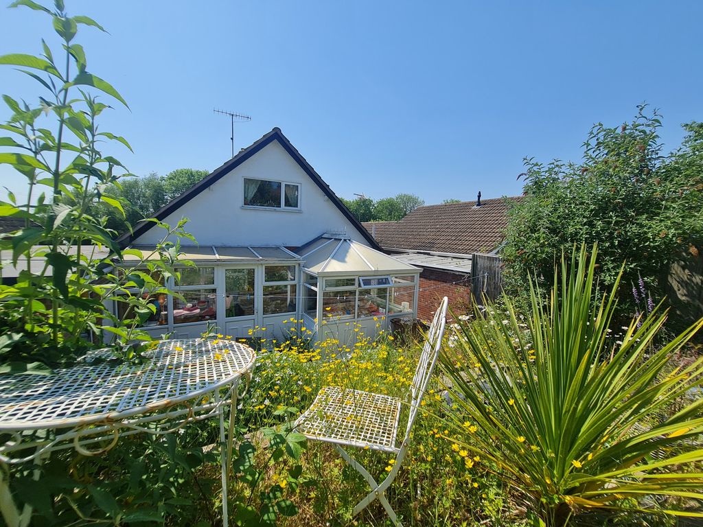 Property photo 3 of 20