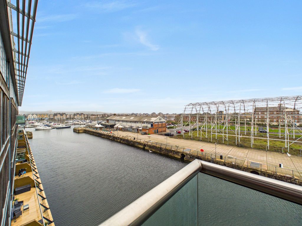 Property photo 1 of 7 Photo 7