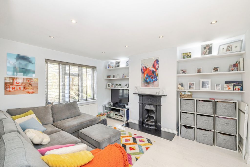 Property photo 3 of 20