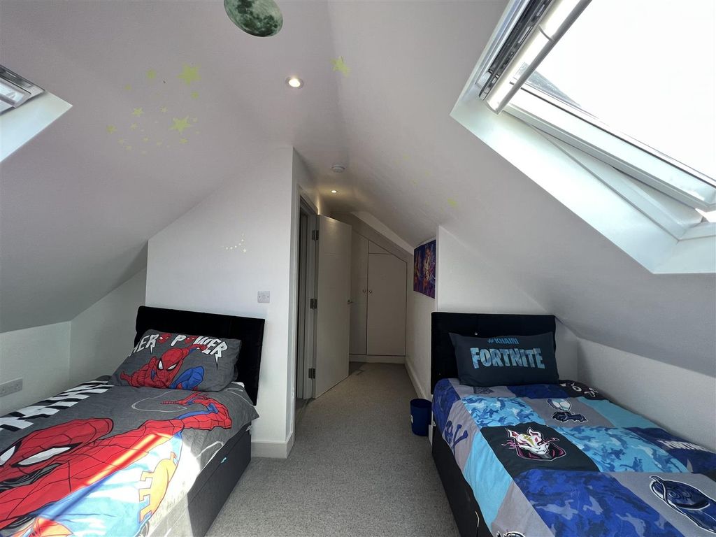 Property photo 2 of 7 Image00002.Jpeg