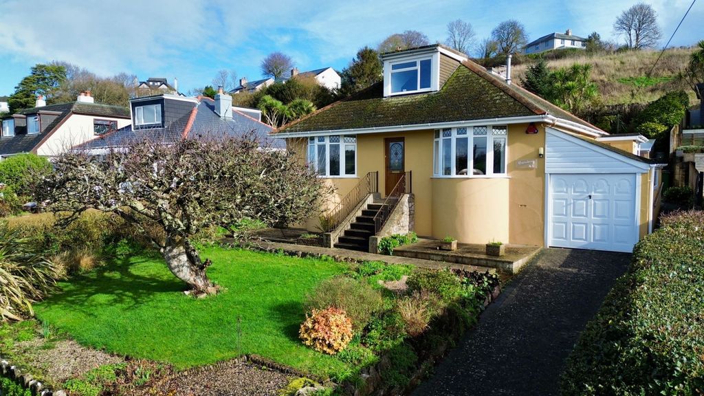 Property photo 1 of 25