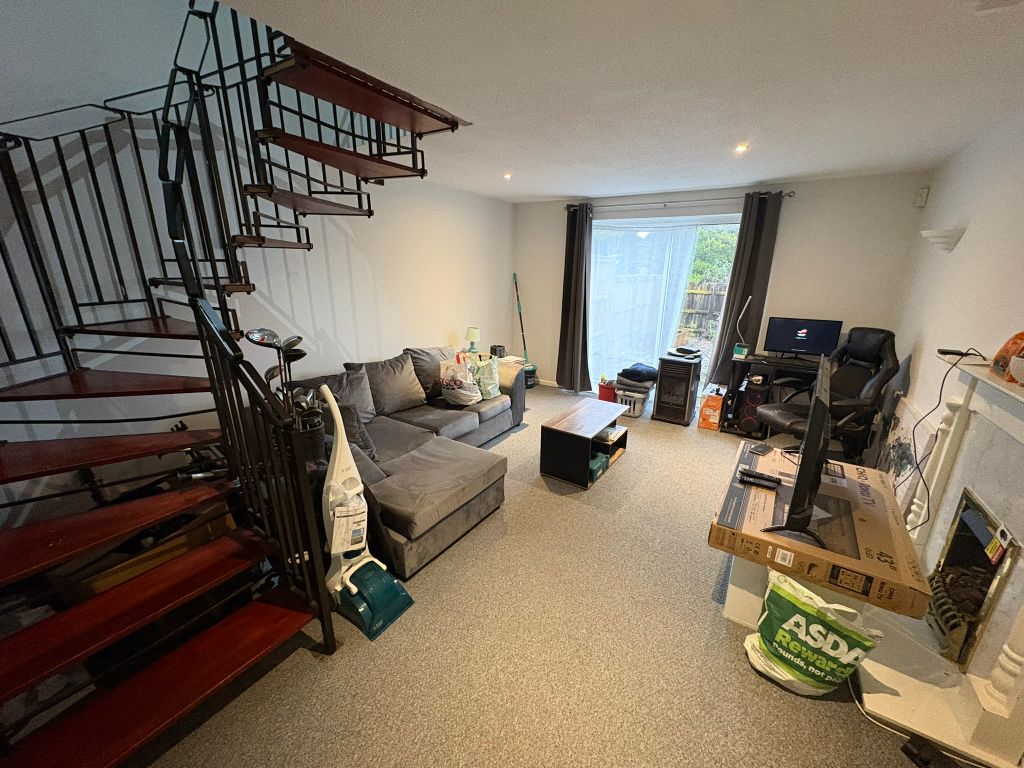 Property photo 2 of 7 Img_4838