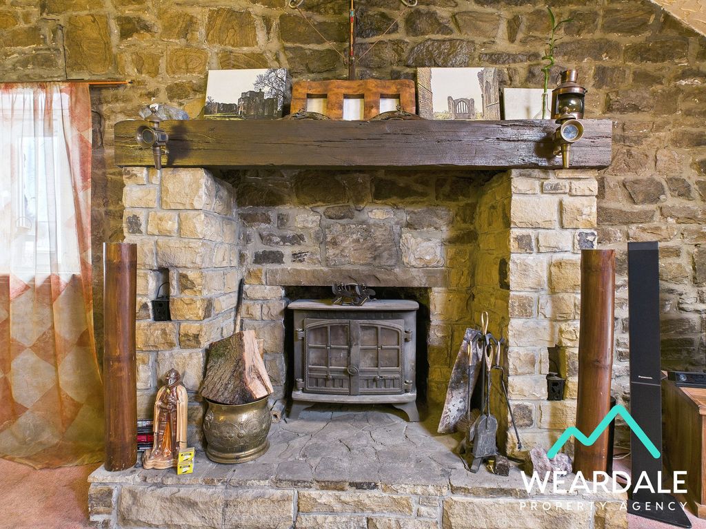 Property photo 3 of 36