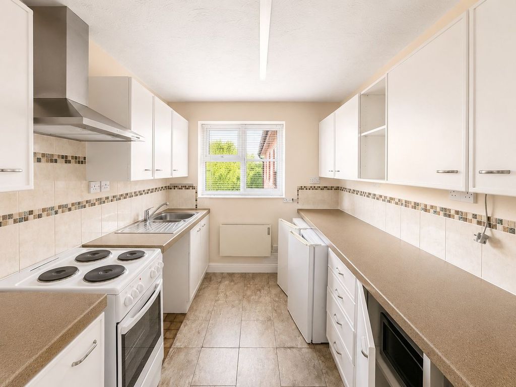 Property photo 3 of 11