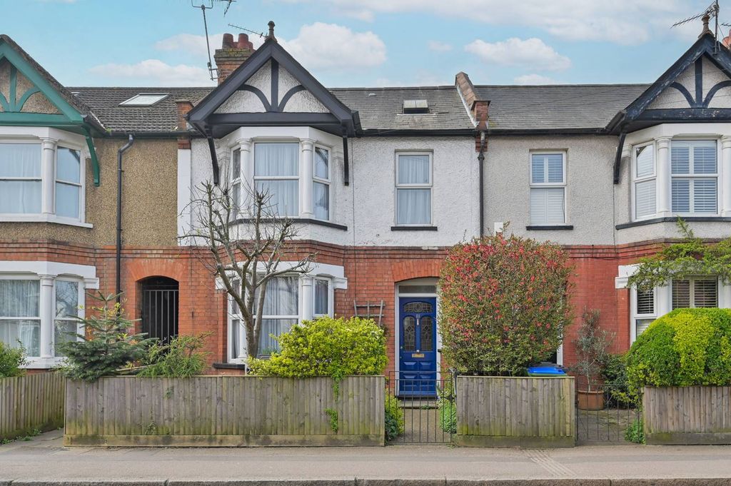 Property photo 1 of 27