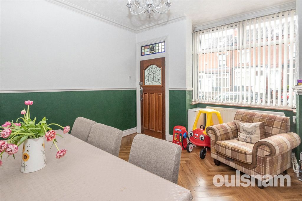 Property photo 3 of 20 Picture No. 04